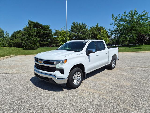 Summit White 2024 Chevrolet Silverado 1500 Pickup Truck Four-Wheel Drive 8-Speed Automatic