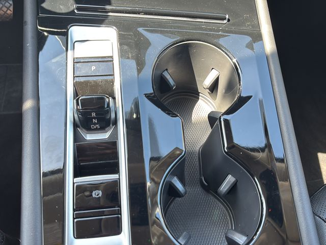 Used 2025 Volkswagen Atlas SUV