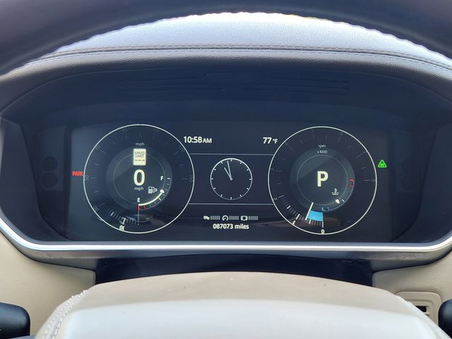 2017 Fuji White Land Rover Range Rover 3.0L V6 Supercharged HSE 4X4 SUV