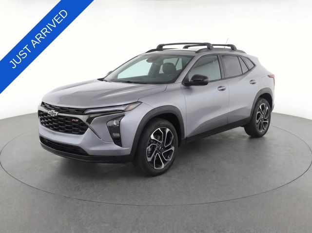 Sterling Gray Metallic 2025 Chevrolet Trax RS with 2RS FWD SUV / Crossover Front-Wheel Drive 6-Speed Automatic