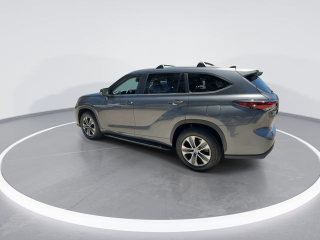 2024 Toyota Highlander - $36,998