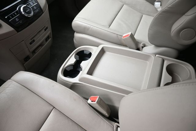 Used 2016 Honda Odyssey Van