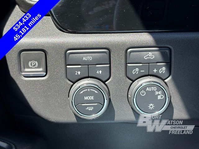 2023 Chevrolet Silverado 1500 LT photo