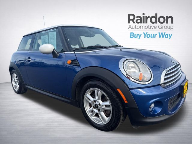 2013 MINI Cooper Hatchback FWD