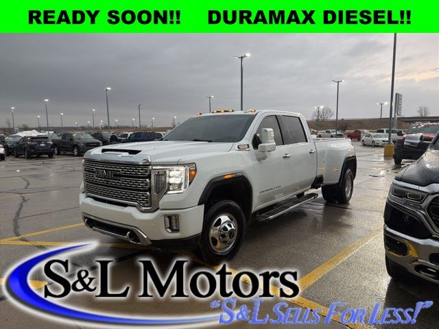 Summit White 2023 GMC Sierra 3500HD Denali Crew Cab 4WD Pickup Truck Four-Wheel Drive Automatic