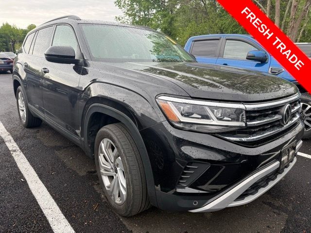 Deep Black 2022 Volkswagen Atlas V6 SE 4Motion with Technology SUV / Crossover All-Wheel Drive 8-Speed Automatic