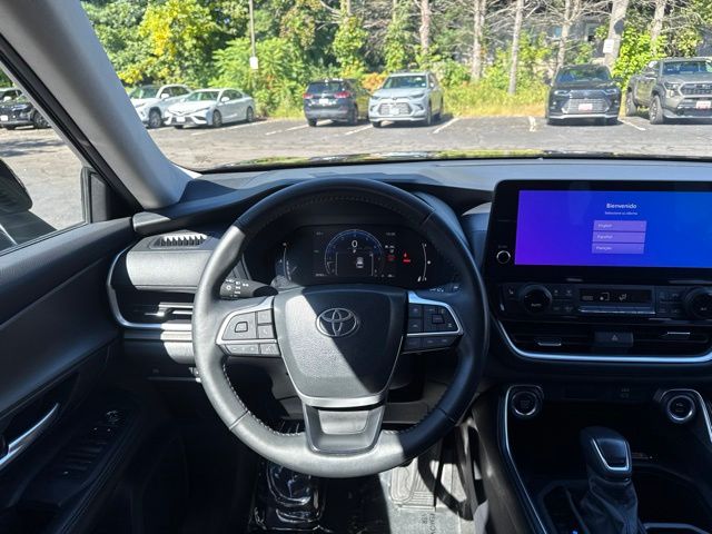 Used 2024 Toyota Grand Highlander SUV