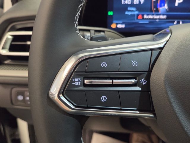 New 2027 White Chevrolet LT image 26