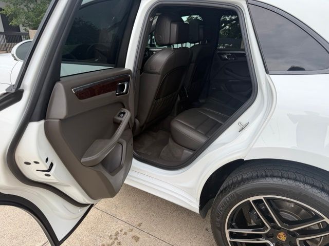 car-gallery-12