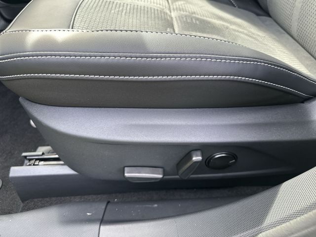 Used 2025 Yellow Ford GT image 16