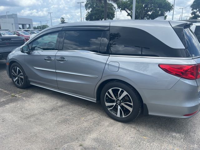 2020 Lunar Silver Metallic Honda Odyssey Elite FWD Van