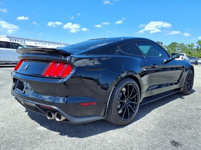 2016 Ford Mustang Shelby GT350 photo