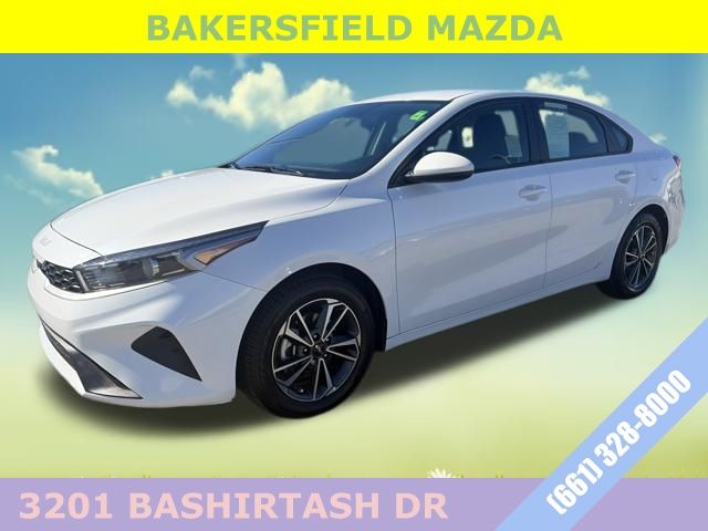 2024 Kia Forte LXS FWD