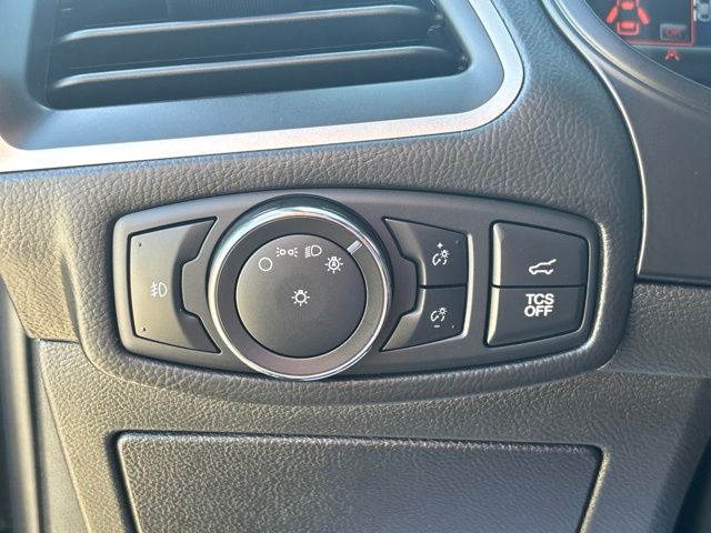Used 2022 Ford Edge SUV