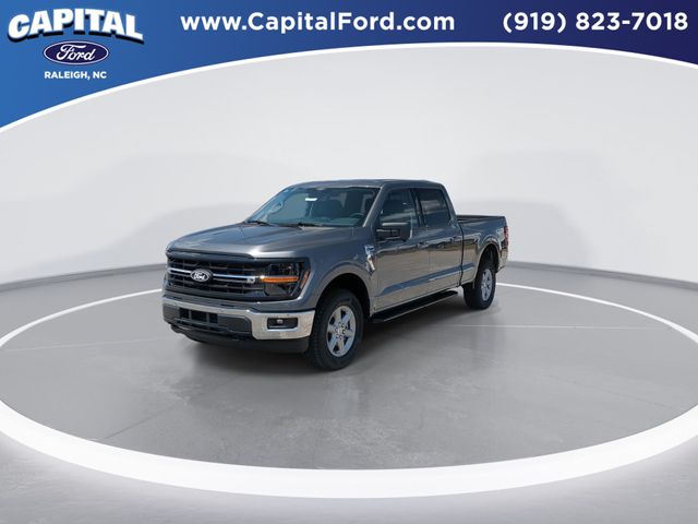New 2026 Carbonized Gray Metallic Ford XLT image 4