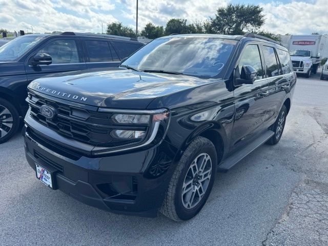 2025 Ford Expedition Active 4WD