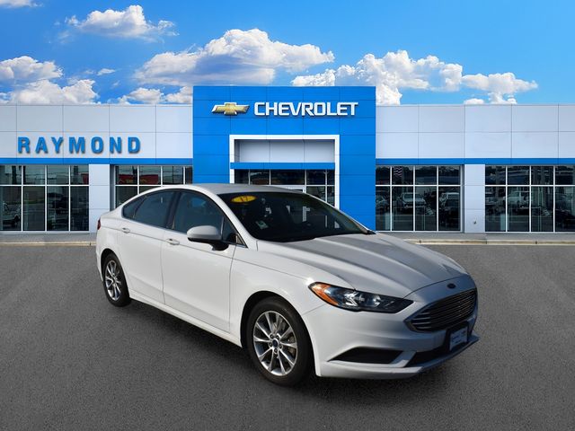 Oxford White 2017 Ford Fusion Sedan Front-Wheel Drive 6-Speed Automatic