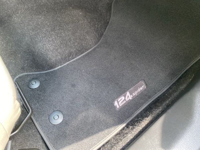 Used Car 2018 Fiat 124 Spider  Lusso For Sale Under $20,000 In San Antonio, Texas