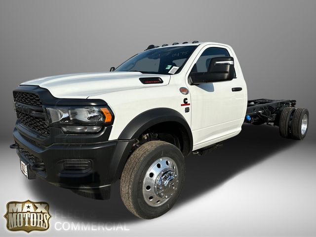 2024 Ram 5500HD Tradesman 3