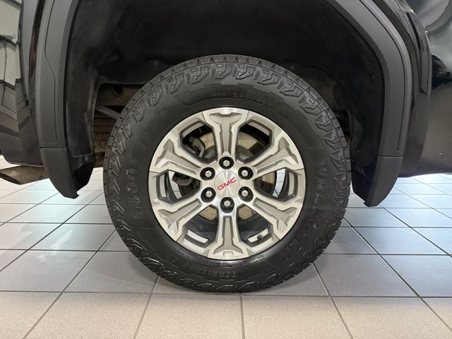 2024 GMC Sierra 1500 SLT Black at Bob King Buick GMC