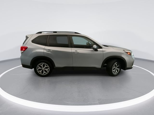 Used 2020 Silver Subaru Premium image 5
