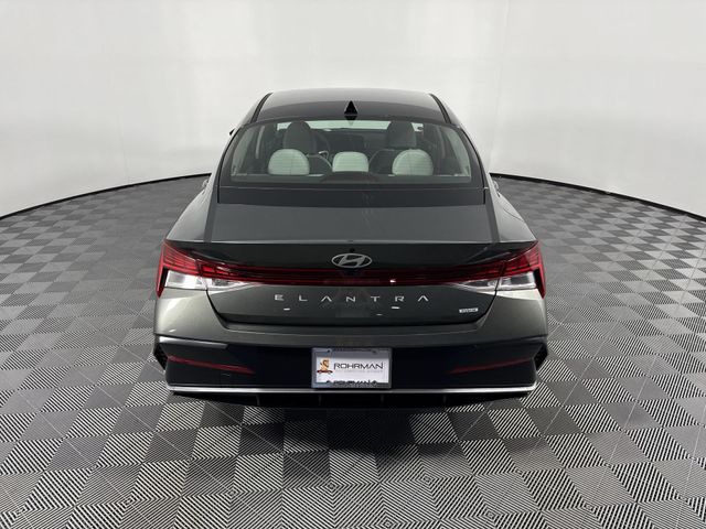 New 2025 Hyundai Elantra Hybrid For Sale in Indianapolis, IN