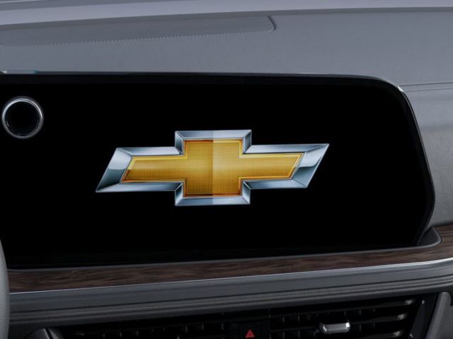 2025 Chevrolet Suburban Premier photo
