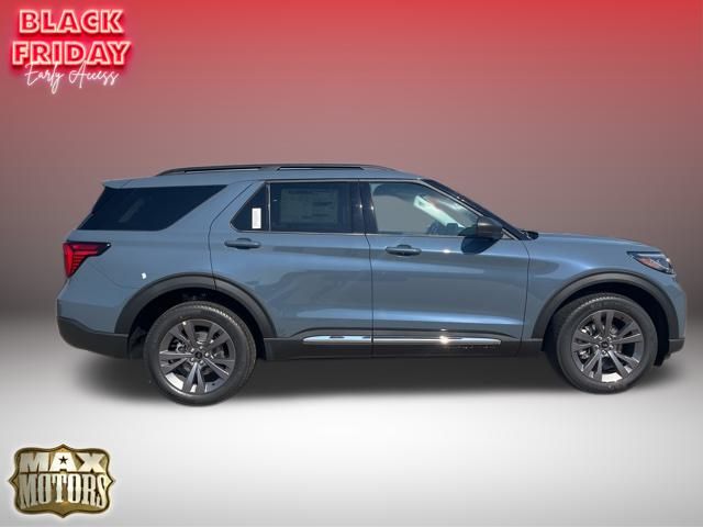 2025 Ford Explorer Active 10