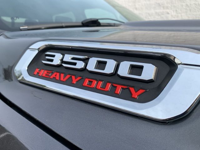 2022 RAM 3500 Laramie photo