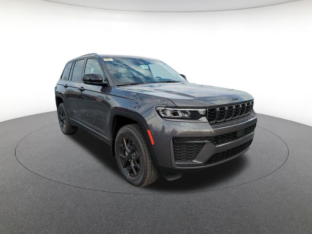 new 2026 Jeep Grand Cherokee car, priced at $41,780