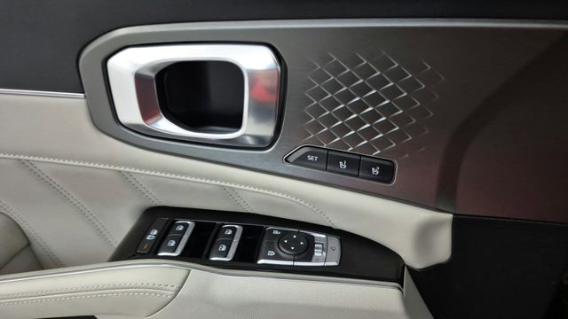 2023 Kia Sorento Plug-In Hybrid