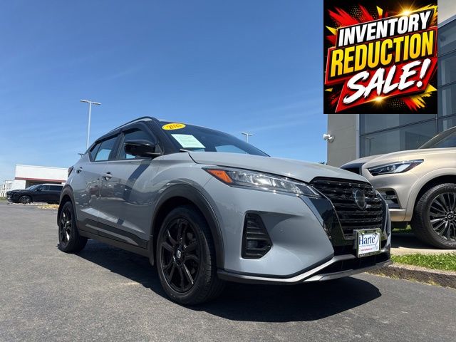 2021 Nissan Kicks SR