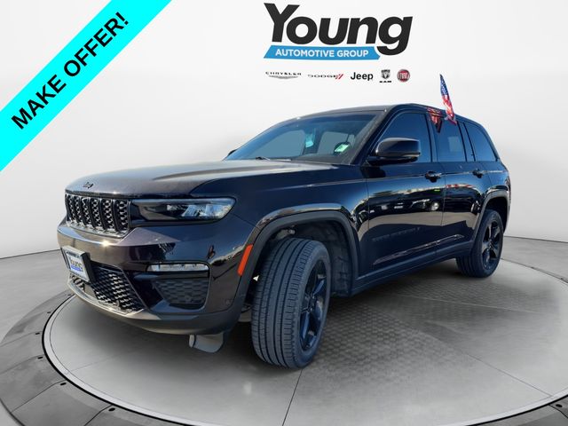 Ember Pearlcoat 2023 Jeep Grand Cherokee Limited 4WD SUV / Crossover Four-Wheel Drive 8-Speed Automatic