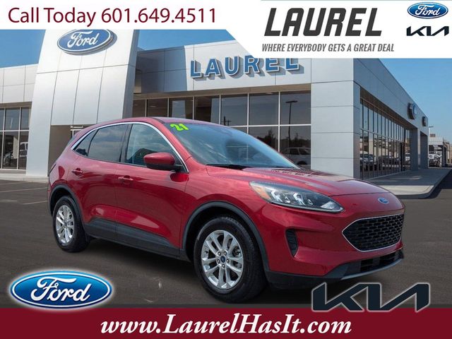 Rapid Red Metallic Tinted Clearcoat 2021 Ford Escape SE FWD SUV / Crossover Front-Wheel Drive 8-Speed Automatic