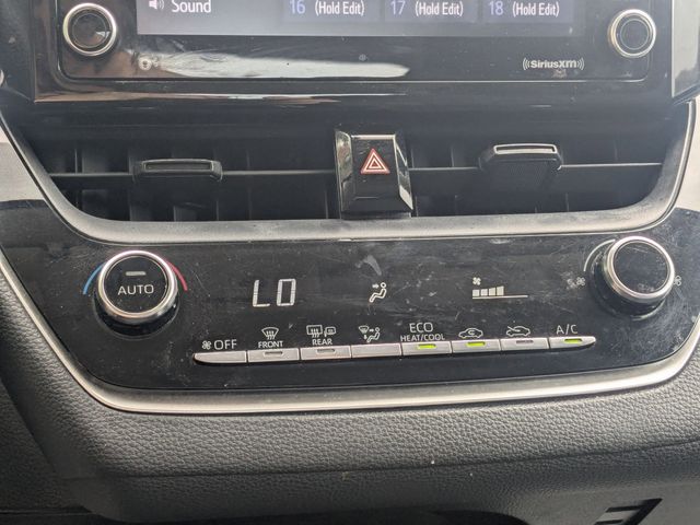 2021 Toyota Corolla LE Silver at Davis Toyota of Orangeburg