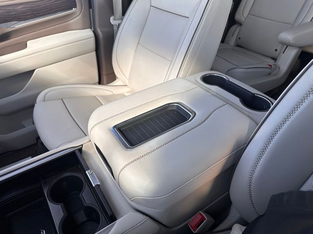 2024 GMC Yukon XL 4WD Denali