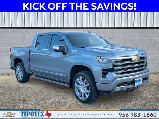 Sterling Gray Metallic 2025 Chevrolet Silverado 1500 Pickup Truck Four-Wheel Drive Automatic