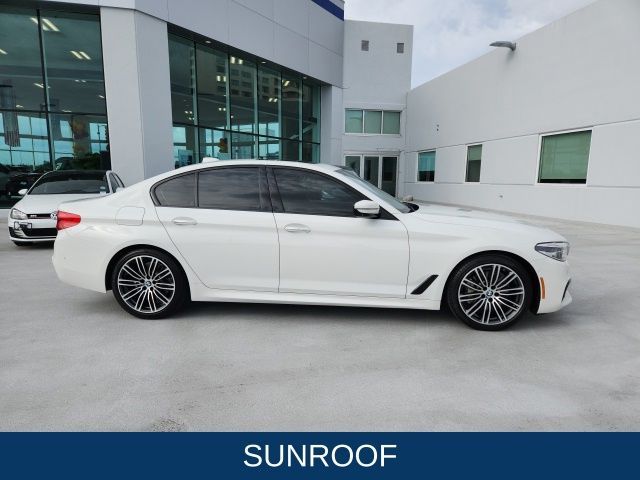 2018 BMW 5 Series 530i 10