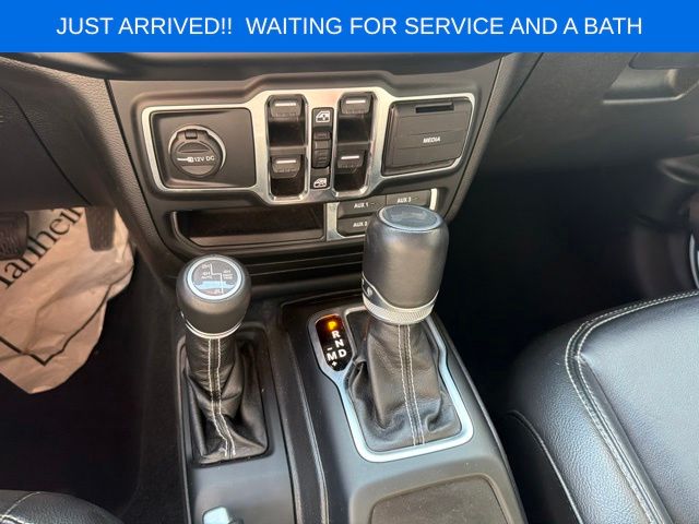 Used 2022 White Jeep Unlimited Sahara 4xe image 17