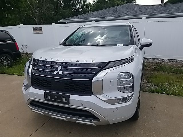 Used 2023 Mitsubishi Outlander SUV