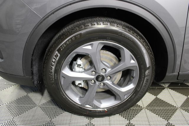 2025 Ford Escape ST-Line photo 6