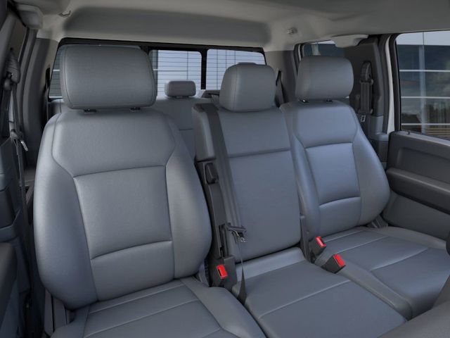 2025 Ford F-550 Super Duty 