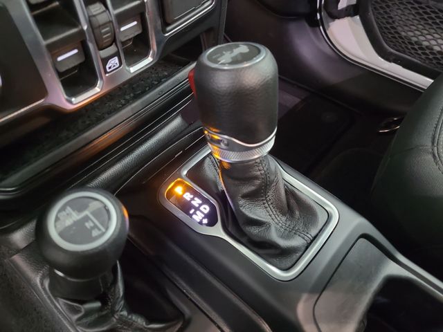 2021 – Jeep – Wrangler