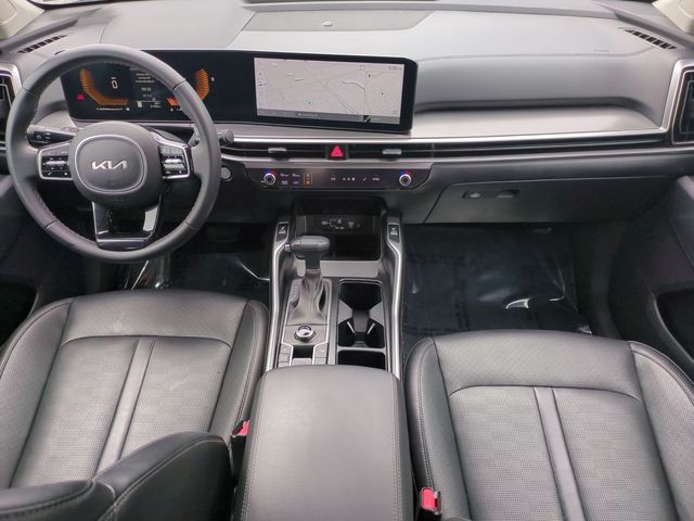 used 2024 Kia Sorento car, priced at $25,980