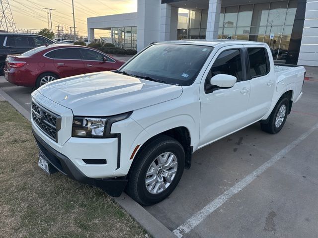 Nissan Frontier SV Crew Cab RWD