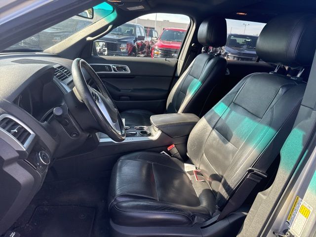 2011 Ford Explorer Limited photo 9