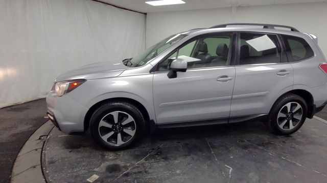 2017 – Subaru – Forester