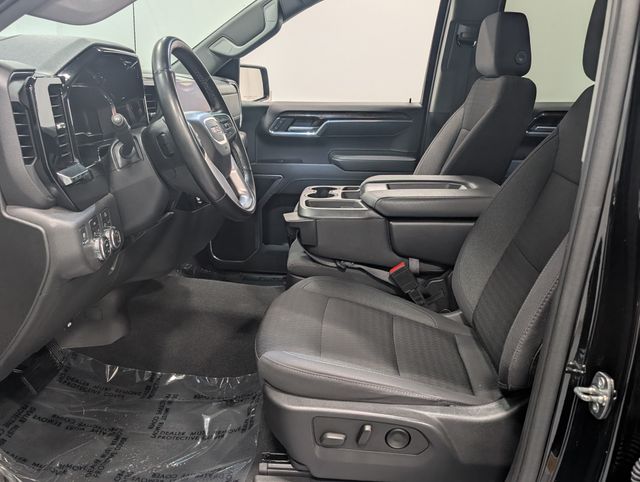 Used 2023 Black GMC Elevation image 10