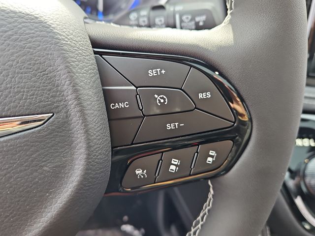 New 2026 White Chrysler Limited image 22