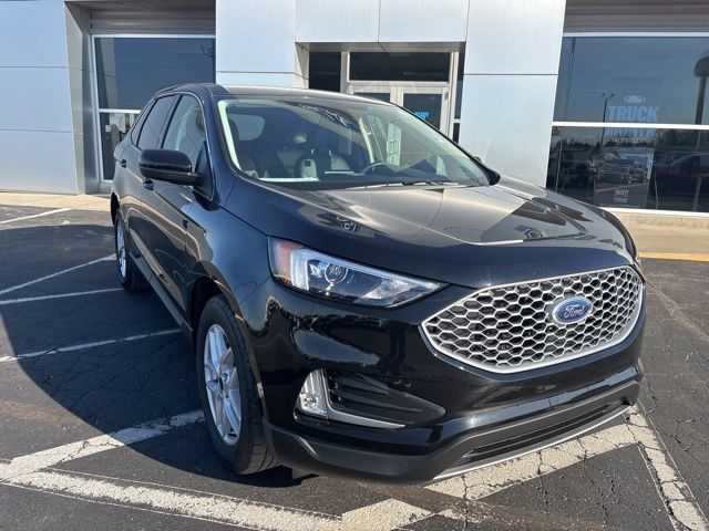 Black Metallic 2024 Ford Edge SUV / Crossover All-Wheel Drive 8-Speed Automatic